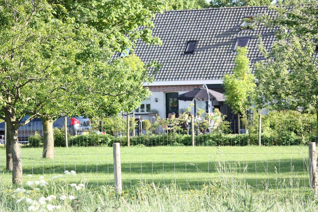 De Nachtdijk Acomodação com café da manhã Wijk bij Duurstede Exterior foto
